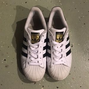 Adidas Superstar